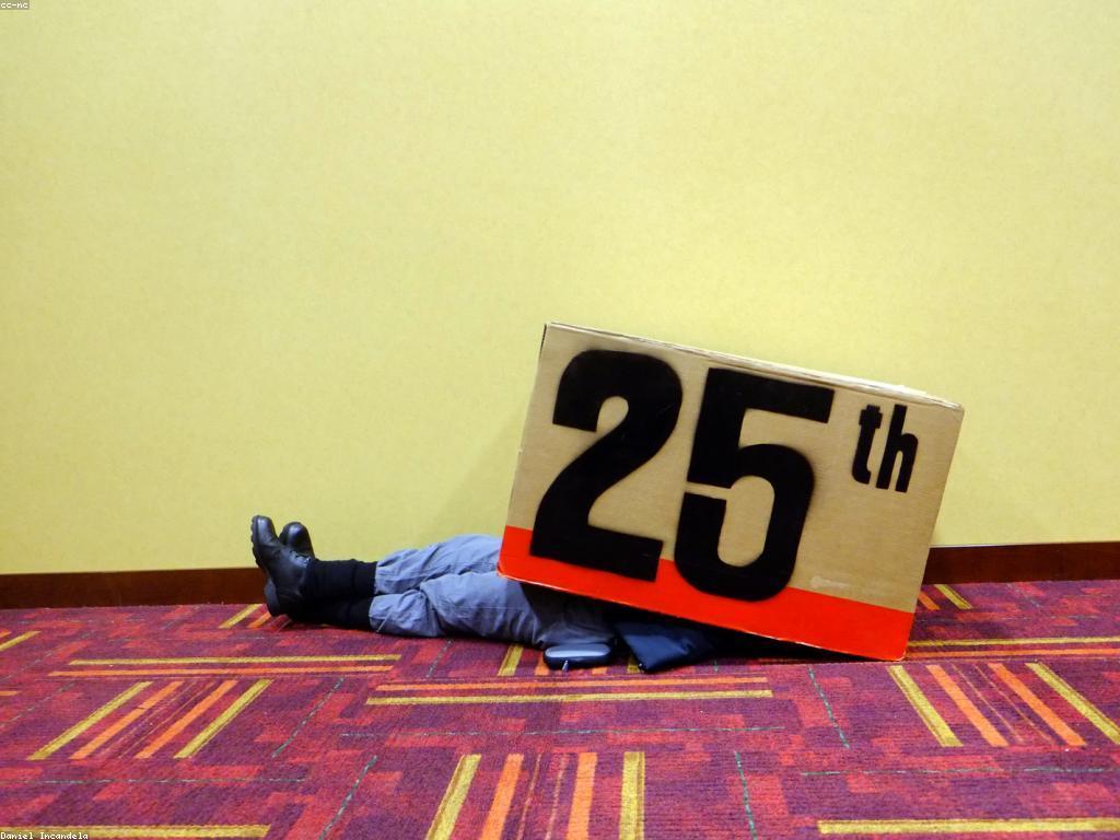 យុទ្ធសាស្ត្រសម្រាប់ការលេង: ការសង្កេតនិងការបង្កើតប្រព័ន្ធ