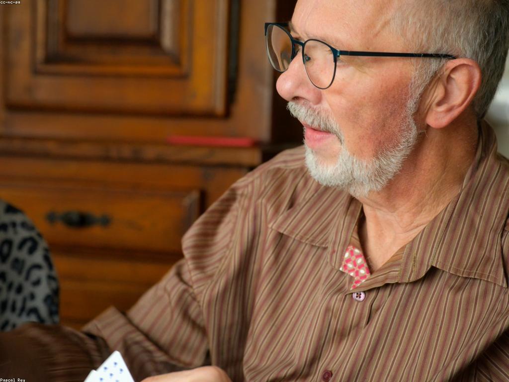 យុទ្ធសាស្ត្រលេង៖ ការរៀបចំការលេងជាមួយនឹងគន្លងឆ្លាតវៃ